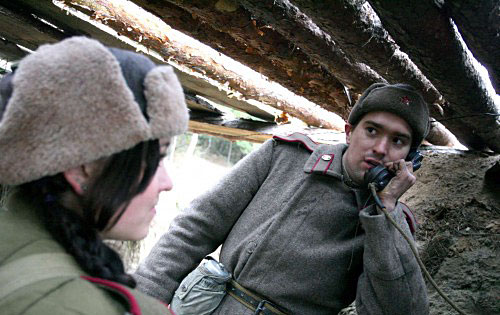 Під Радомишлем рвалися гранати і чулися постріли. Під Радомишлем рвалися гранати і чулися постріли.